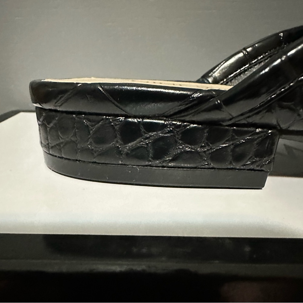 NEW! Nine West Women’s Black Croc-Embossed Mules - Picture 4 of 7